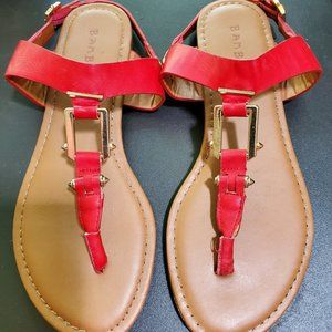 TOE STRAP ANKLE CLOSURE GOLD TONE HARDWARE FLAT RED SANDAL SHOE SIZE 5 1/2